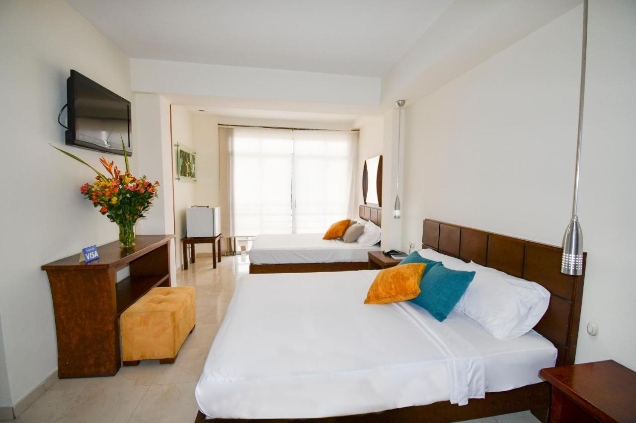 Hotel Monarca Armenia Luaran gambar