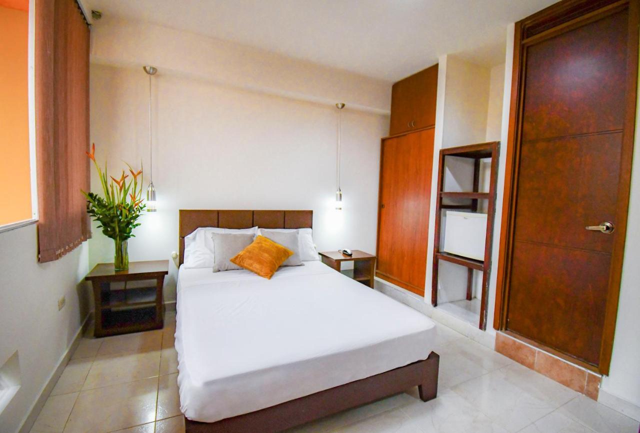 Hotel Monarca Armenia Luaran gambar