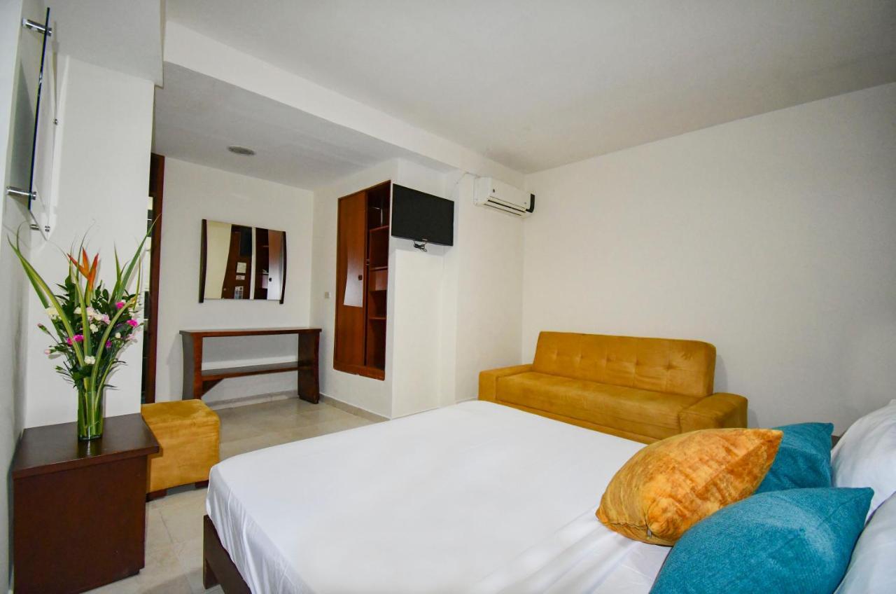 Hotel Monarca Armenia Luaran gambar