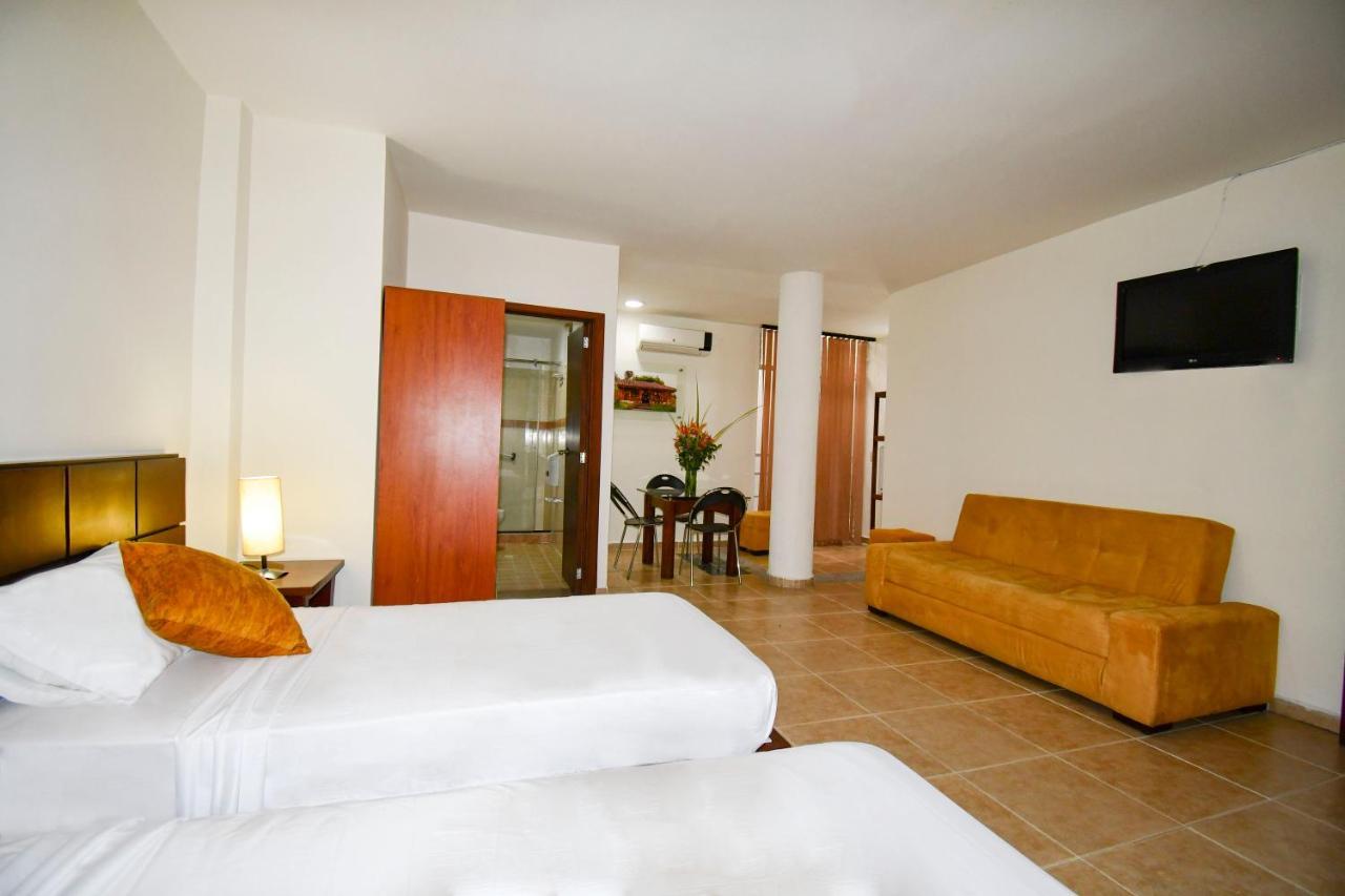 Hotel Monarca Armenia Luaran gambar