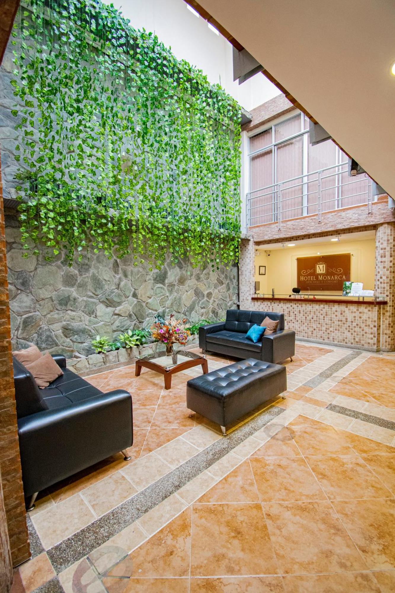 Hotel Monarca Armenia Luaran gambar