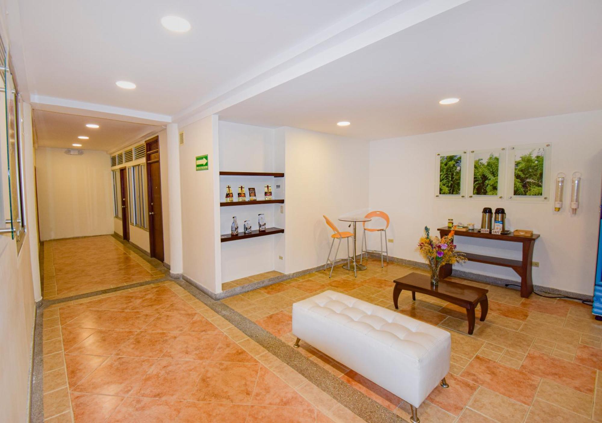 Hotel Monarca Armenia Luaran gambar